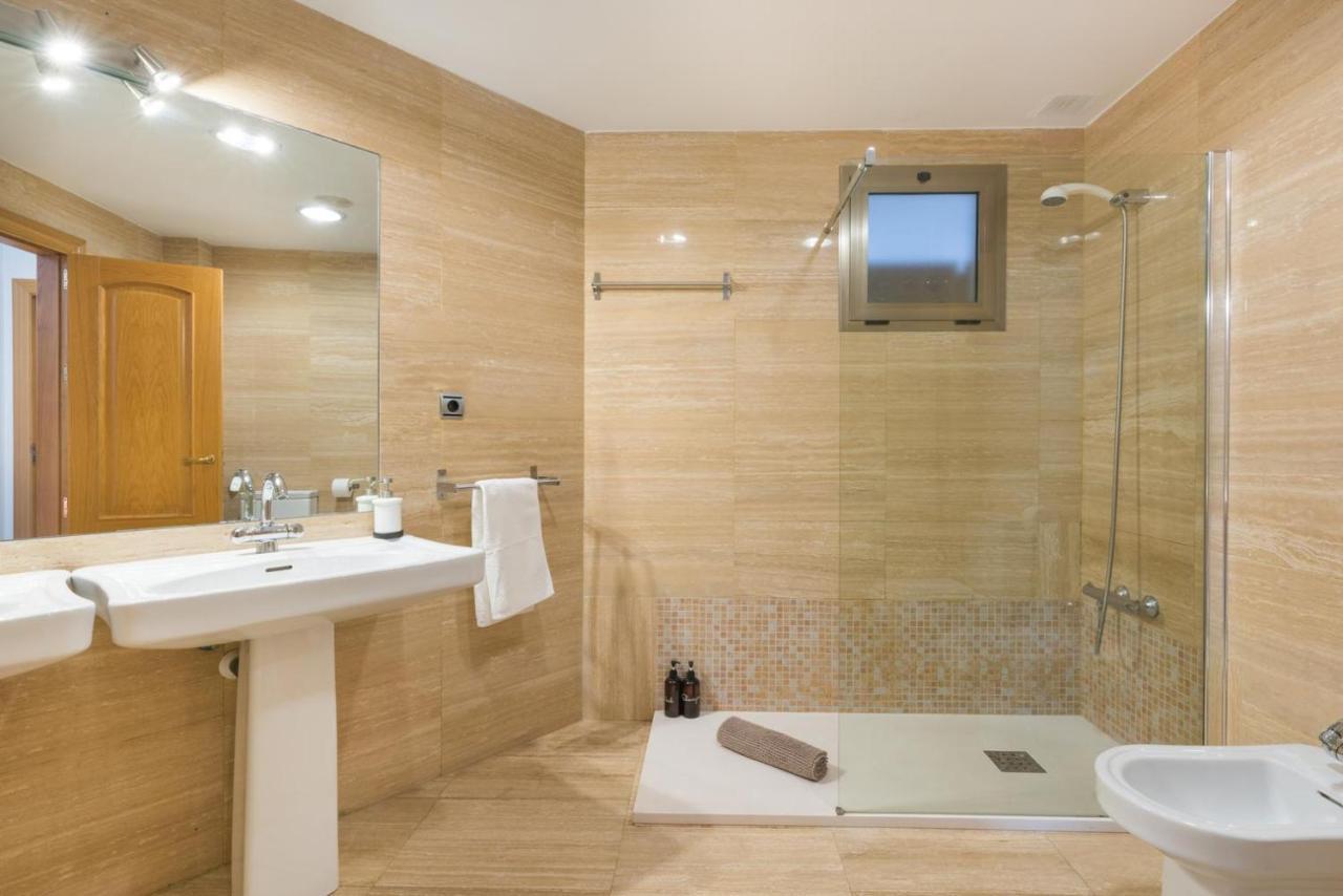 Apartamento Moderno Calle Larios Málaga Esterno foto