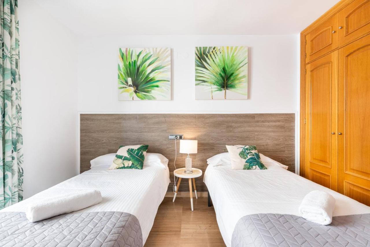 Apartamento Moderno Calle Larios Málaga Esterno foto